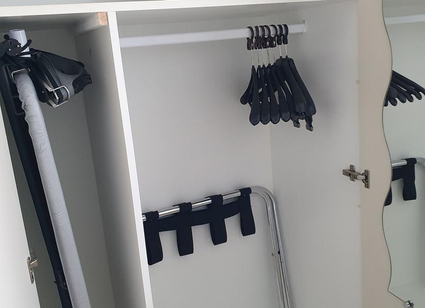 Comodidade do quarto Foto