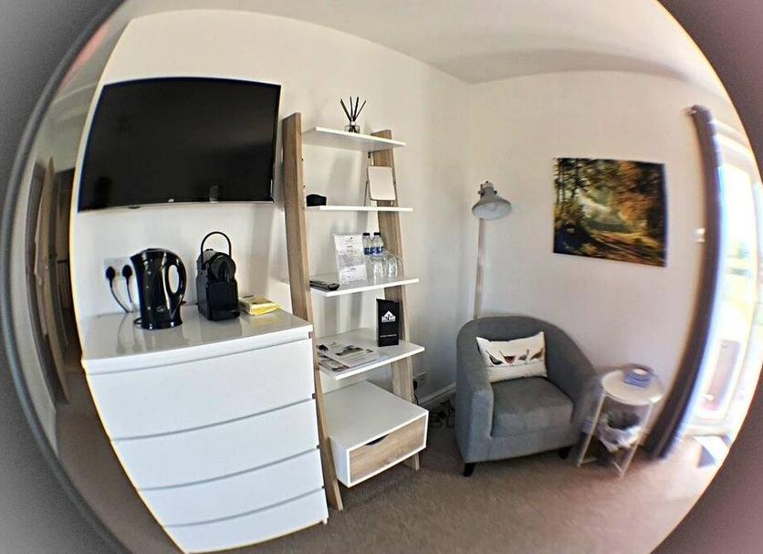 Comodidade do quarto Foto