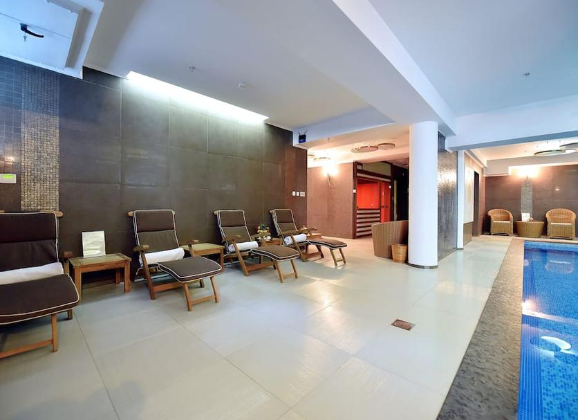 Hall Foto