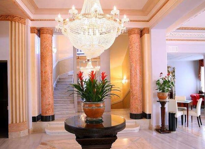 Hall Foto