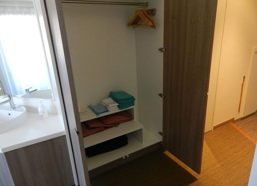 Comodidade do quarto Foto