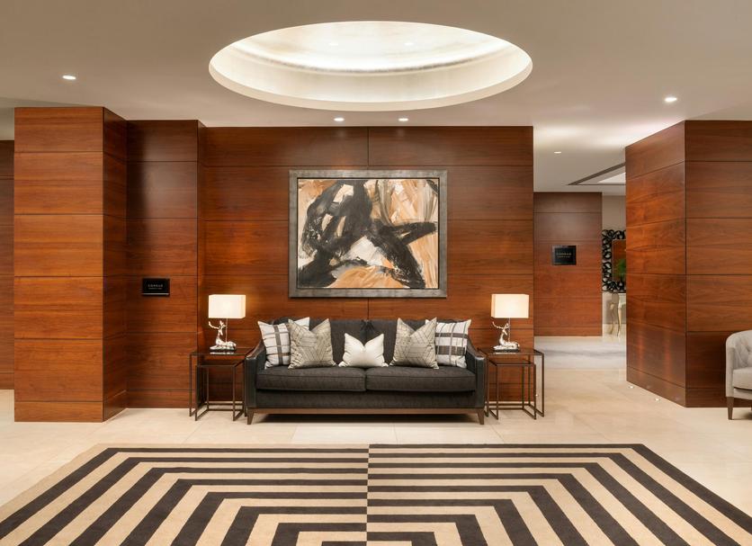 Hall Foto