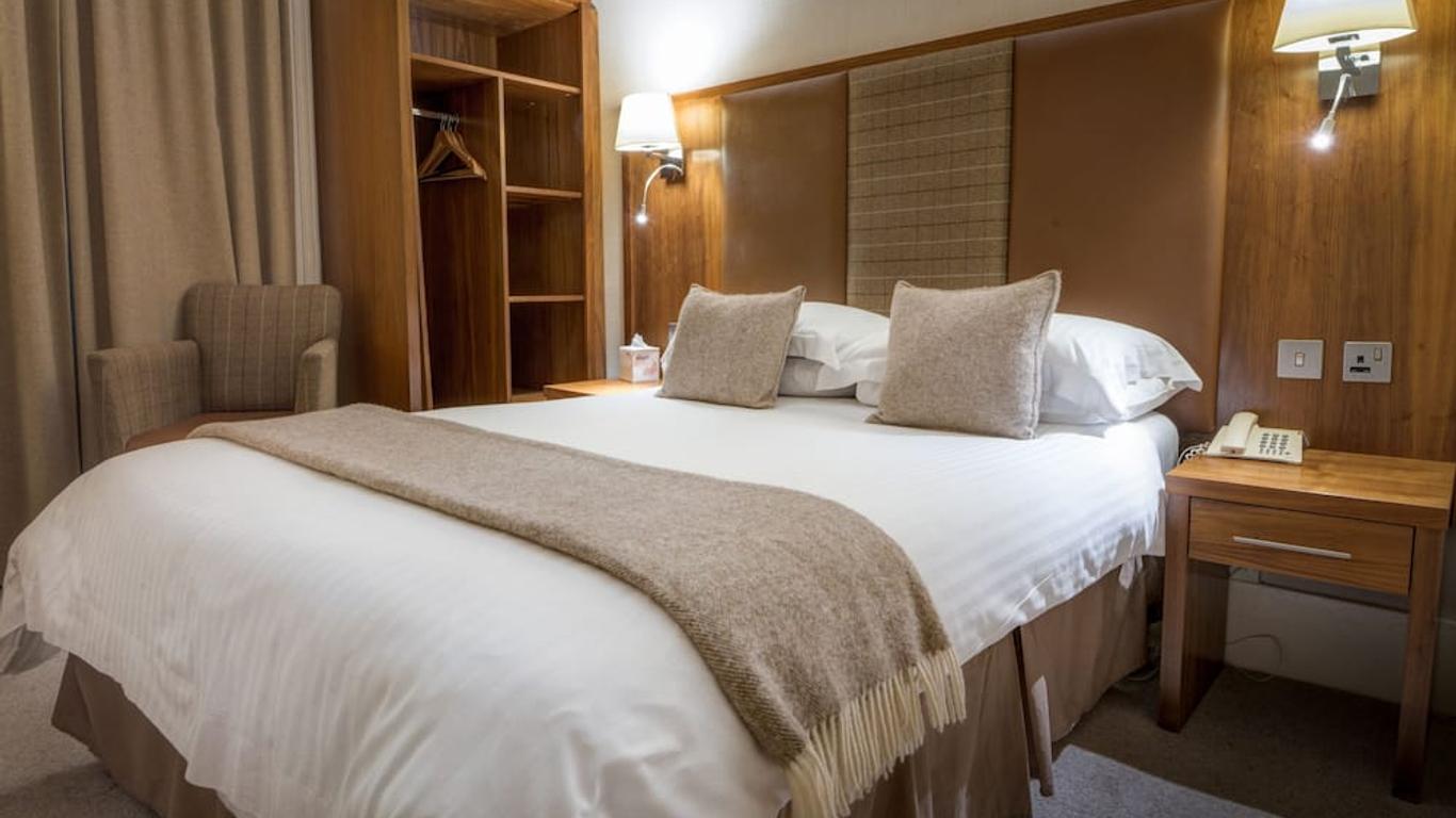 Mackays Hotel