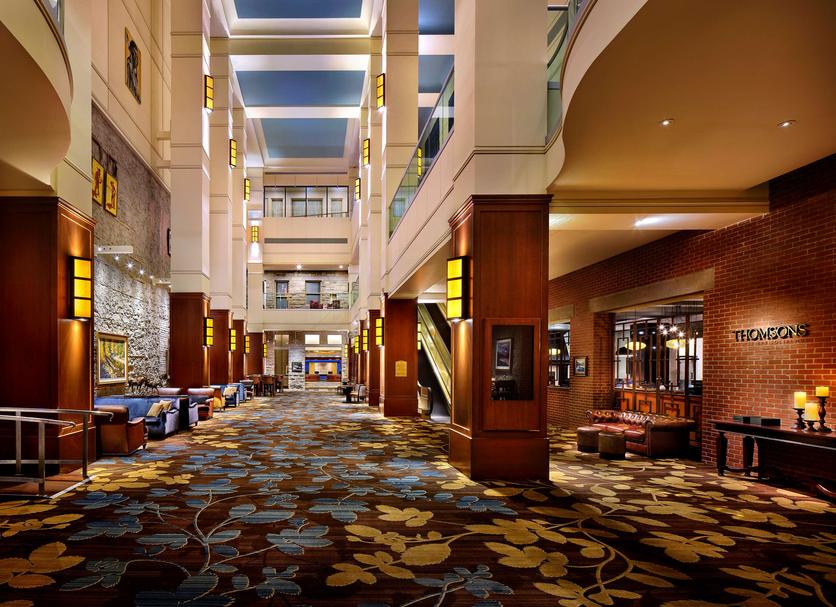 Hall Foto