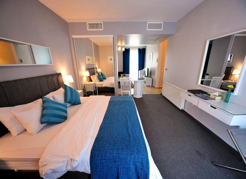 Quarto Foto