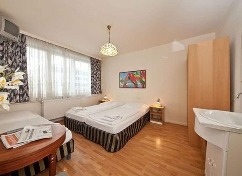 Quarto Foto