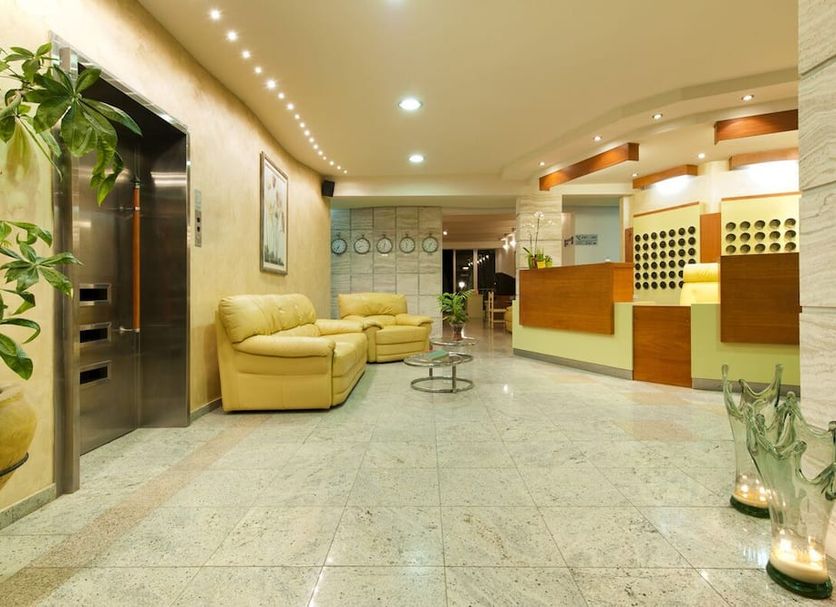 Hall Foto