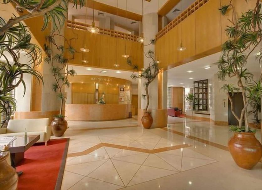 Hall Foto