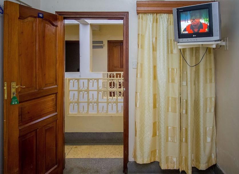 Comodidade do quarto Foto