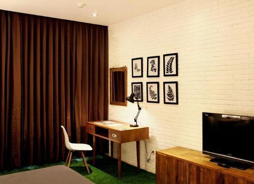Comodidade do quarto Foto