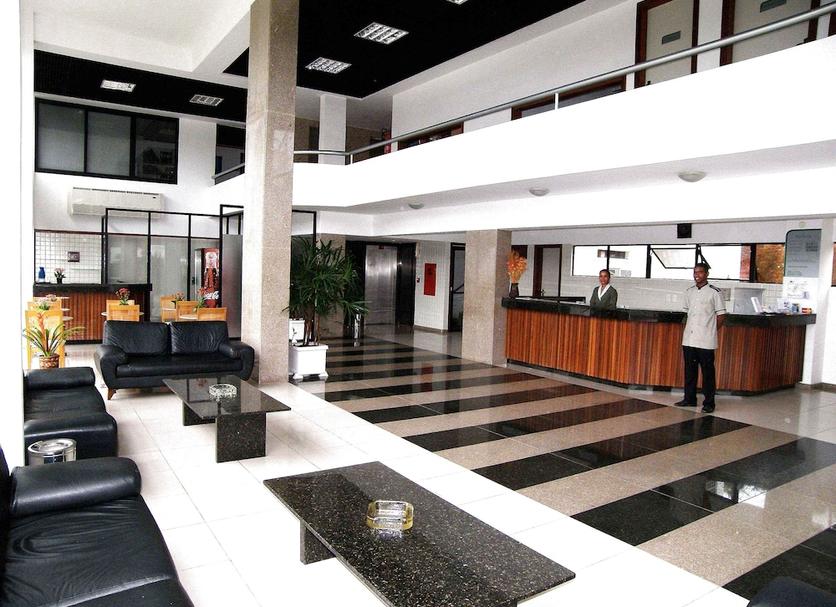 Hall Foto