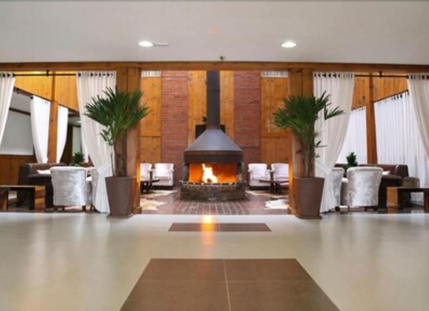 Hall Foto