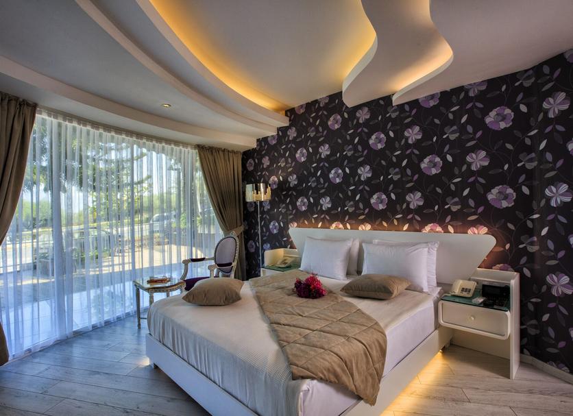 Quarto Foto