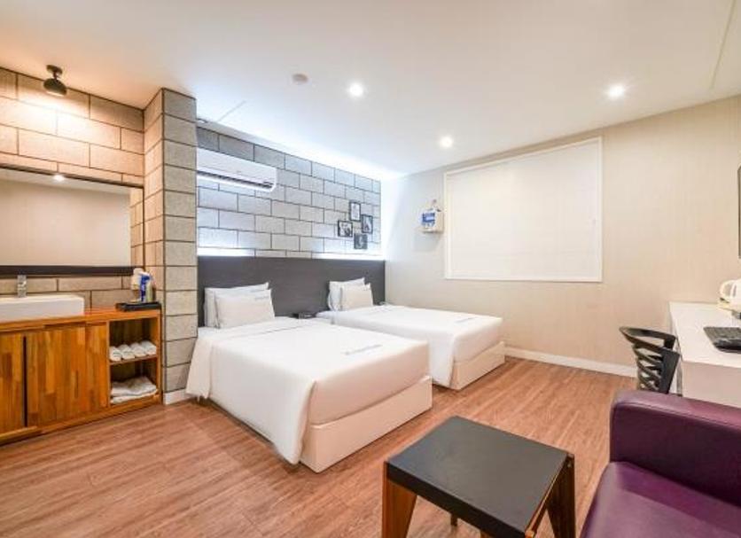 Quarto Foto