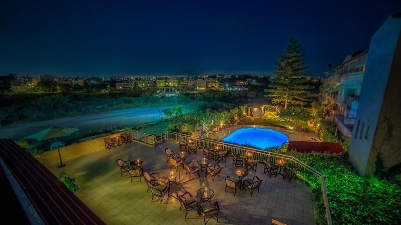 Roxani Hotel