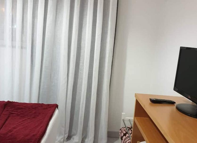 Comodidade do quarto Foto