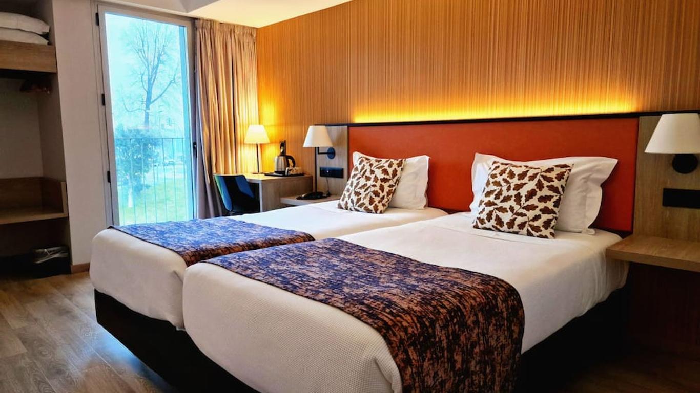 Hotel 3K Porto Aeroporto