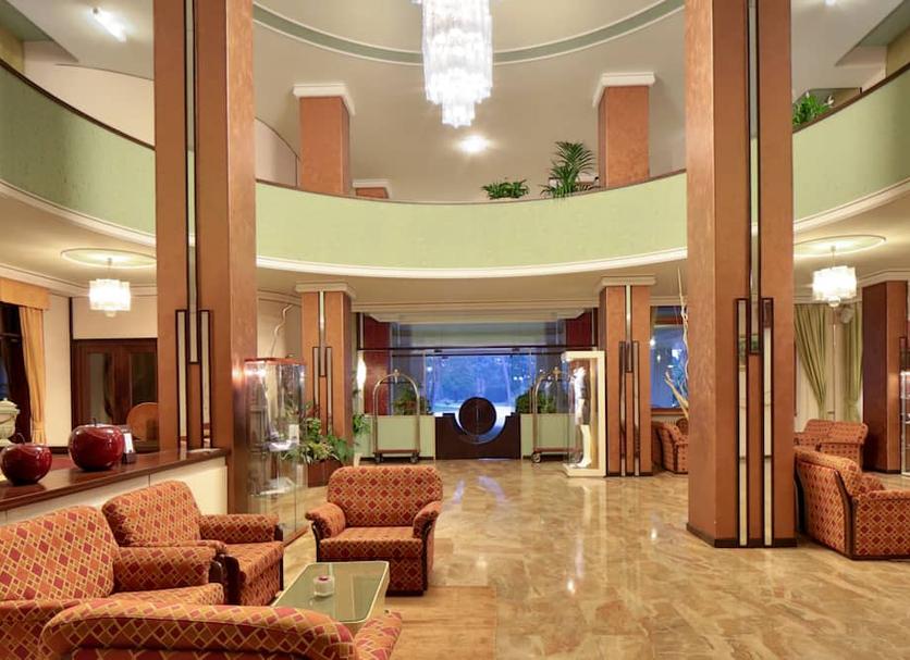 Hall Foto