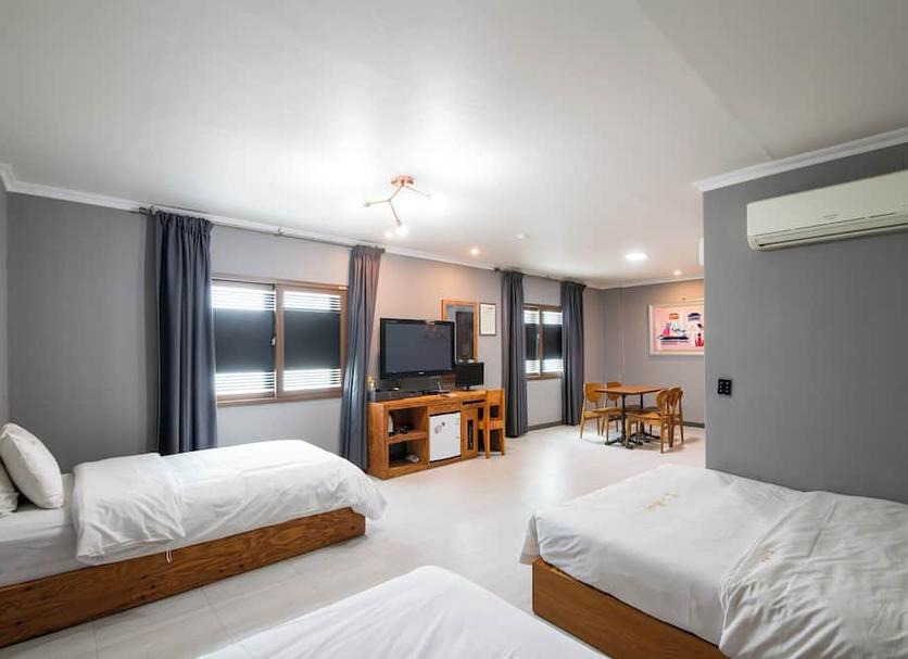 Quarto Foto