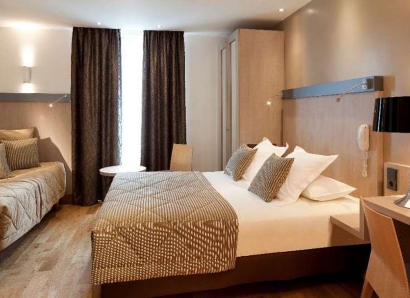 Quarto Foto