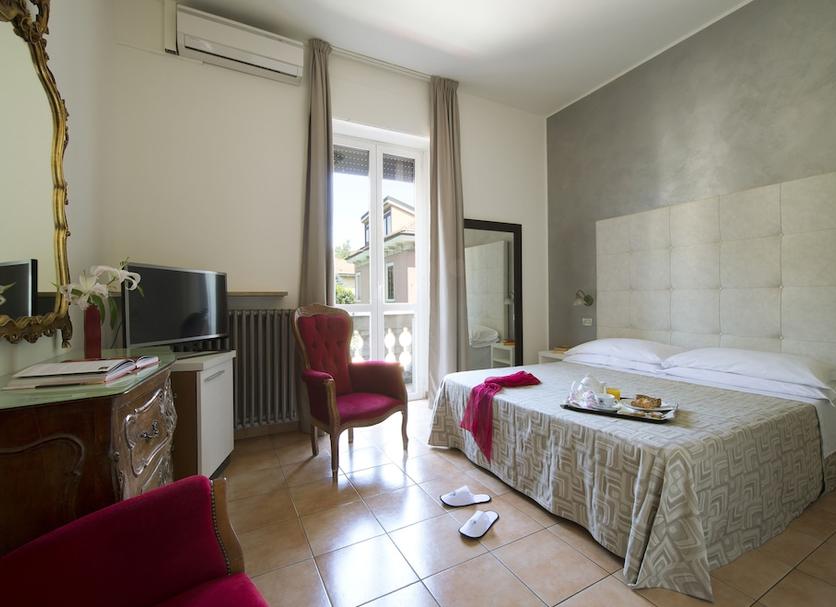 Quarto Foto