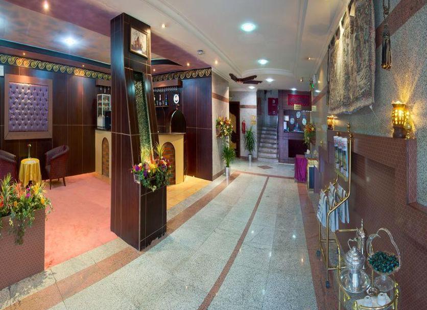 Hall Foto