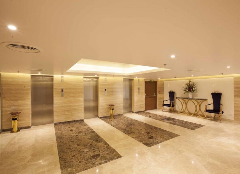 Hall Foto