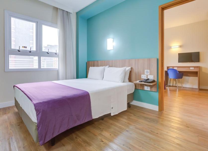 Quarto Foto