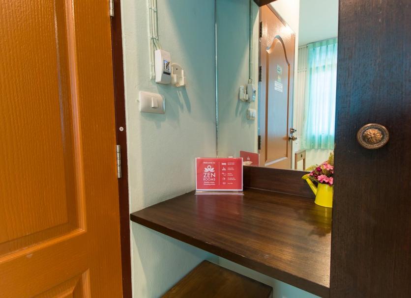 Comodidade do quarto Foto