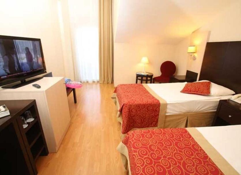 Quarto Foto