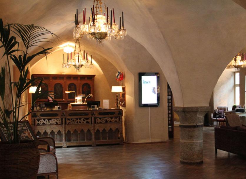 Hall Foto