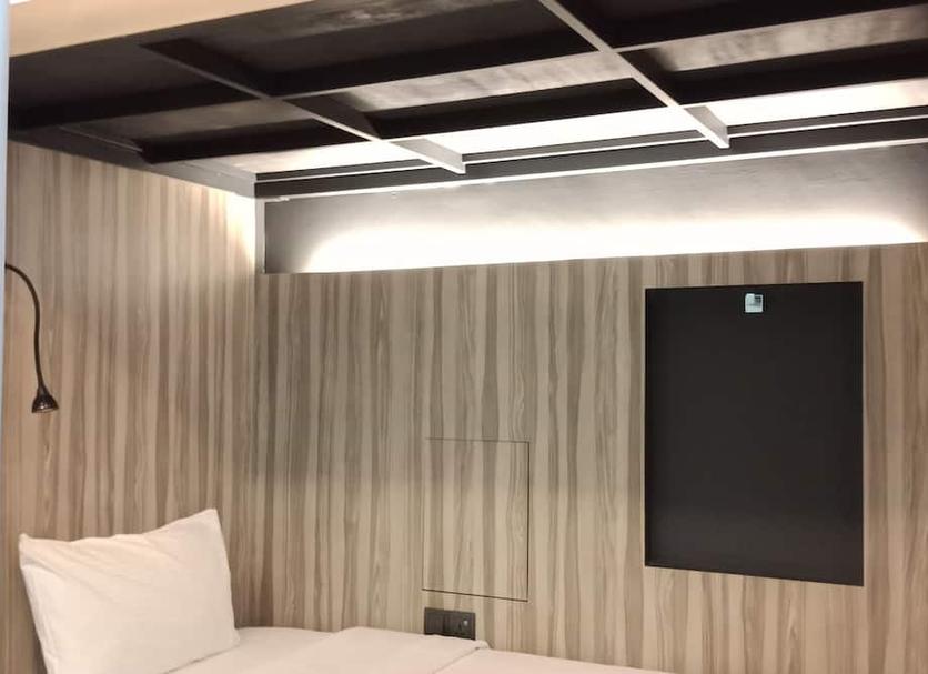 Comodidade do quarto Foto