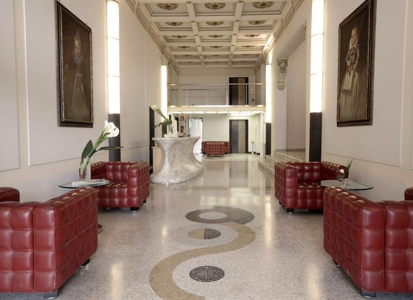 Hall Foto