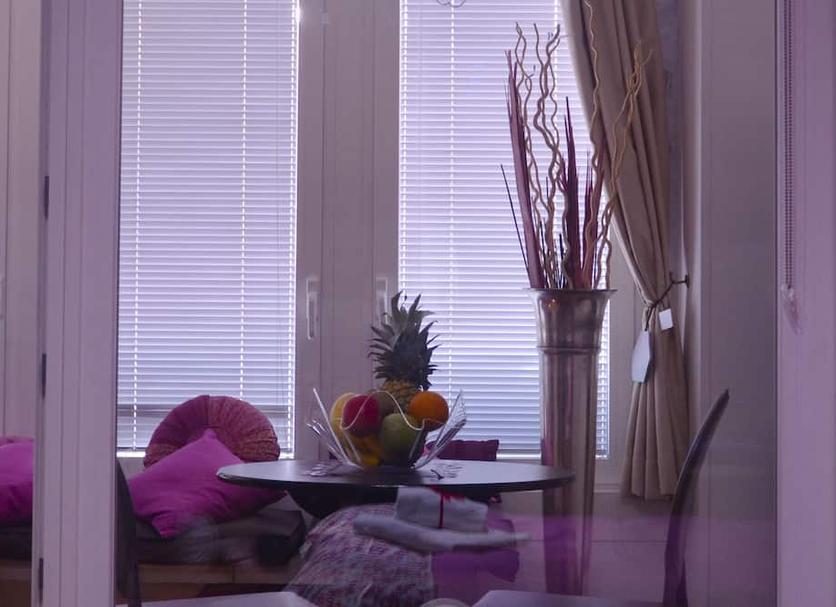 Comodidade do quarto Foto