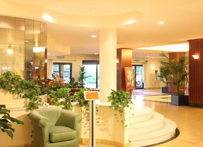 Hall Foto