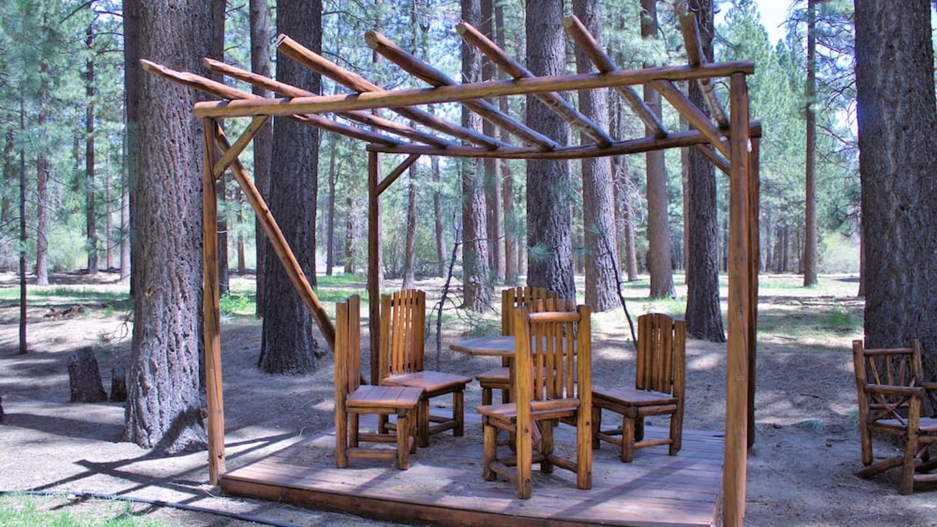Goldmine Lodge