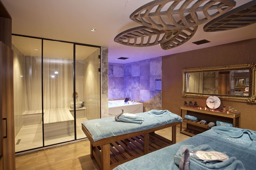 SPA Foto