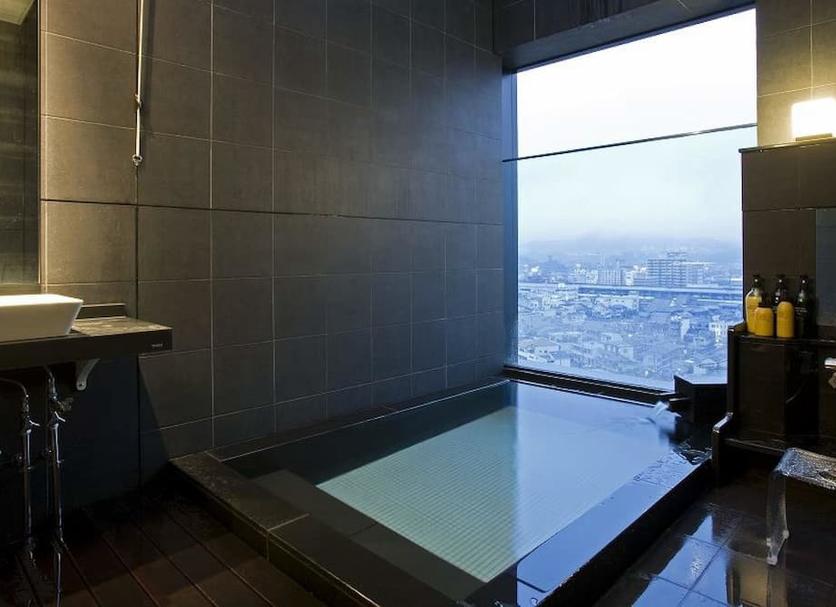 SPA Foto