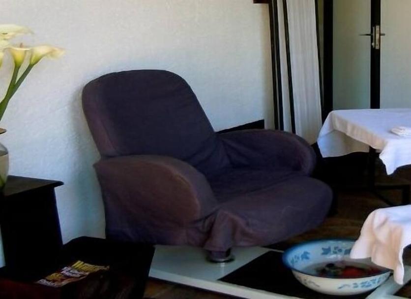Comodidade do quarto Foto