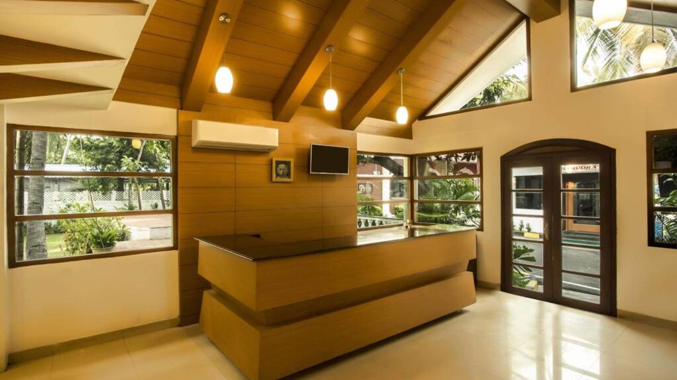 Shelter Beach Resort