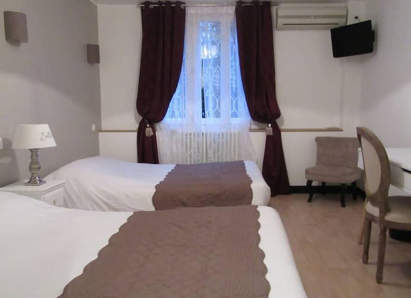 Quarto Foto