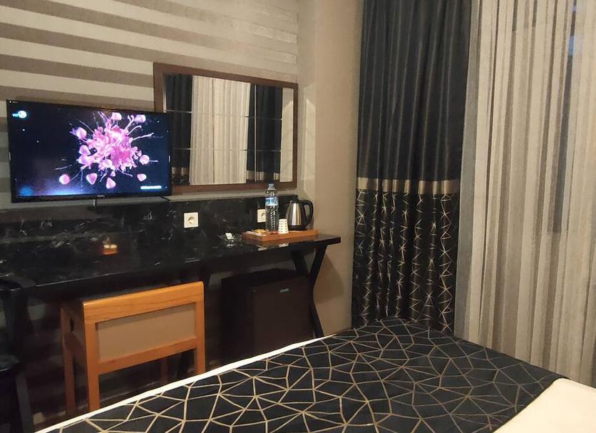 Comodidade do quarto Foto