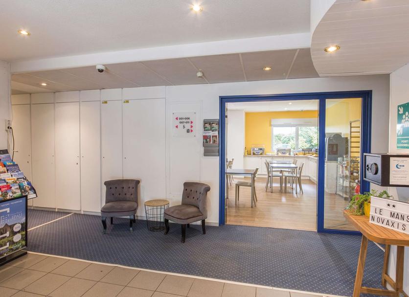 Hall Foto