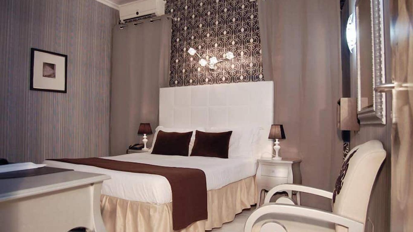 Royal Palace Luxury - Piazza di Spagna