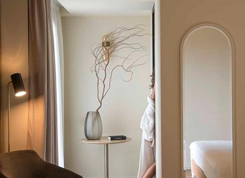 Comodidade do quarto Foto