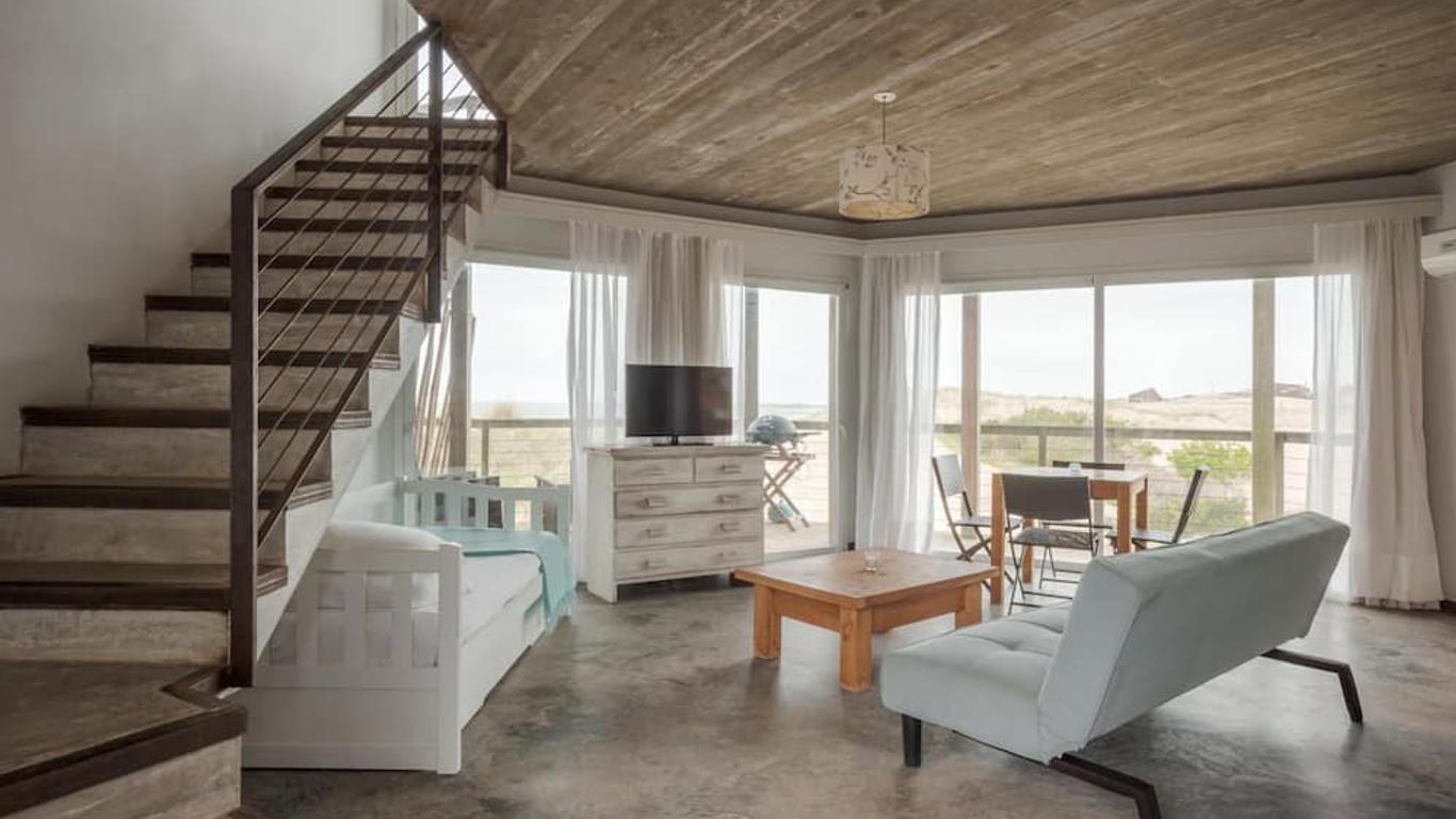 Maradentro Apart Hotel & Suites