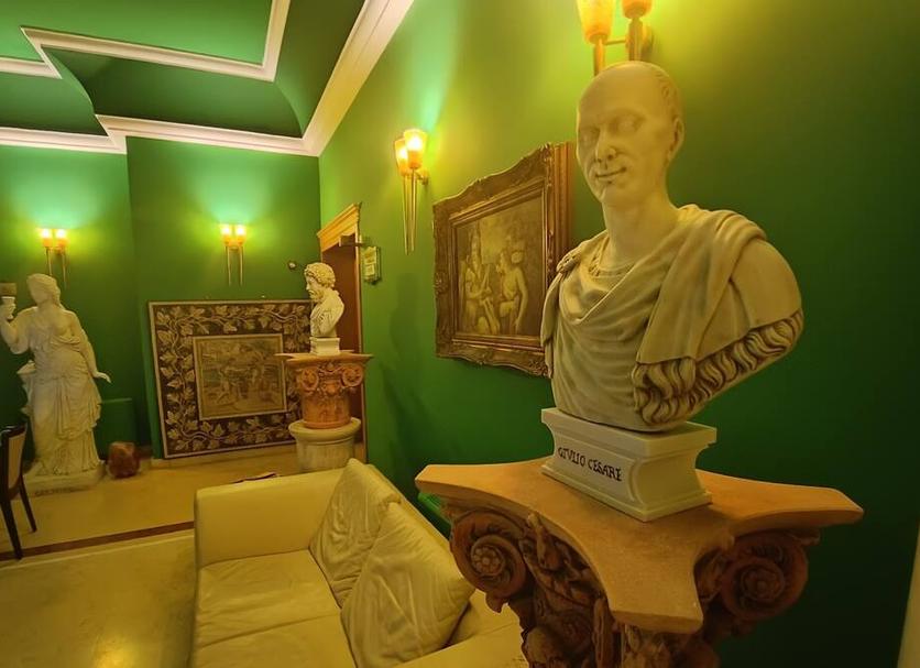 Comodidade do quarto Foto