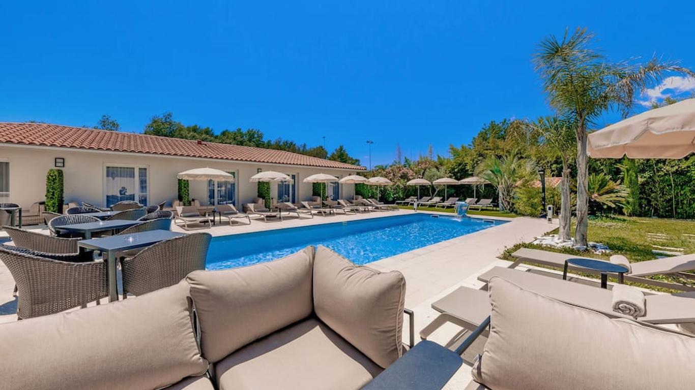 Hôtel Villa Sophia - Adults Only July And August