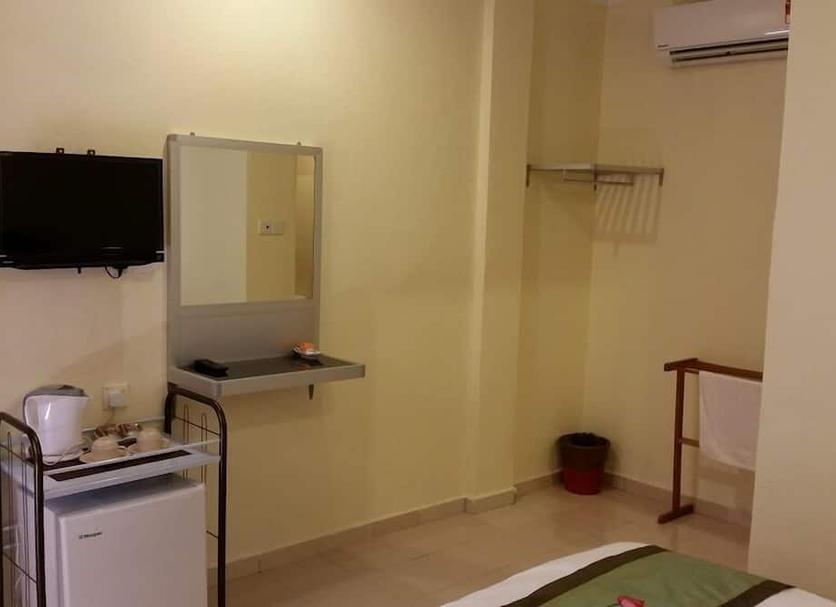 Comodidade do quarto Foto