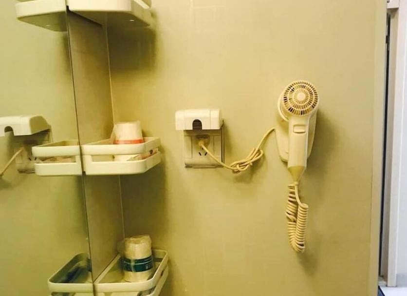 Comodidade do quarto Foto